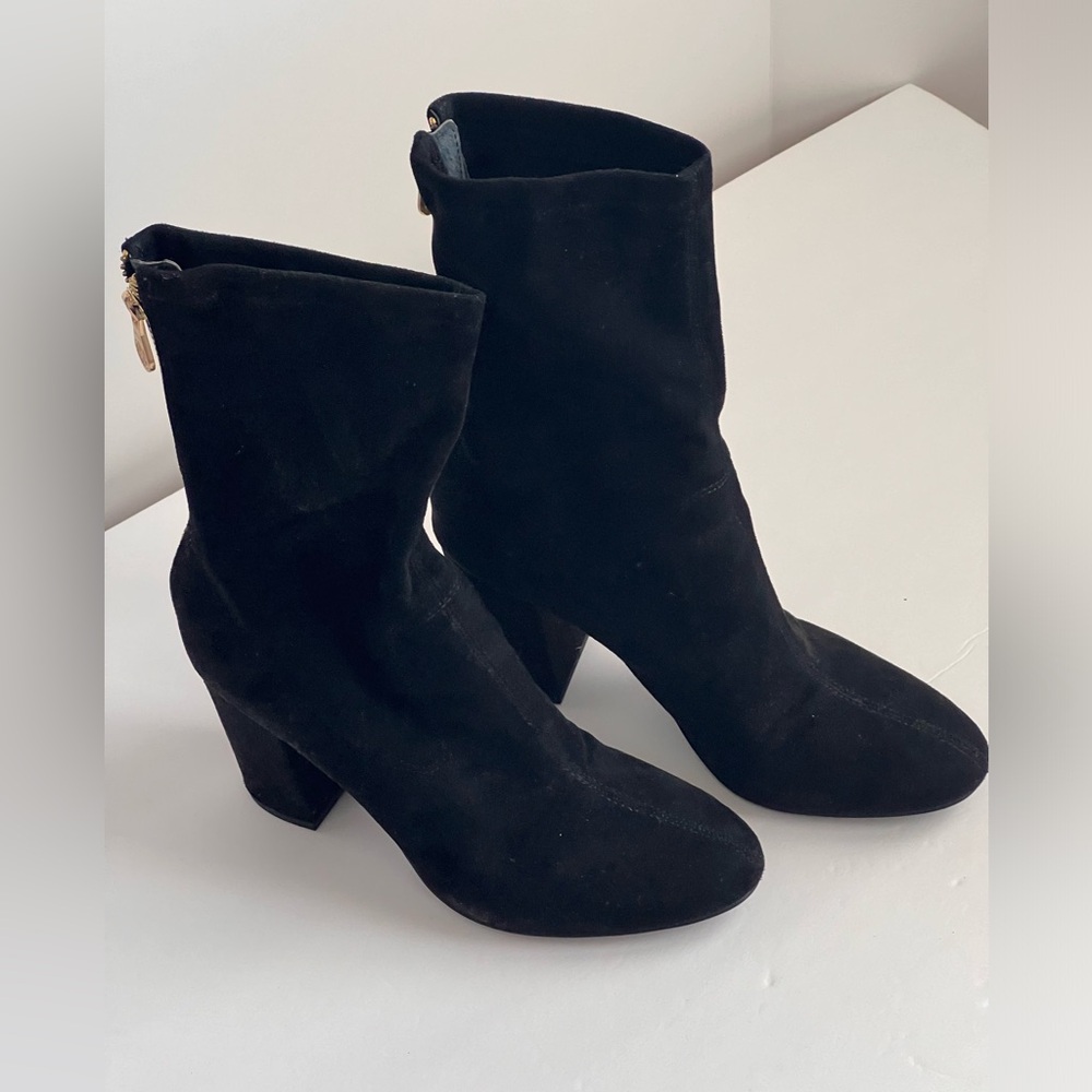 Guess Suede Boots